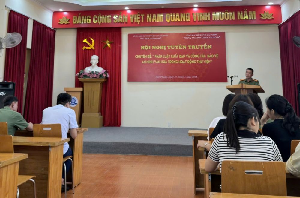 Phòng An ninh Chính trị nội bộ: Phối hợp tổ chức hội nghị tuyên truyền chuyên đề “Pháp luật xuất bản và công tác bảo vệ an ninh văn hóa trong hoạt động thư viện”